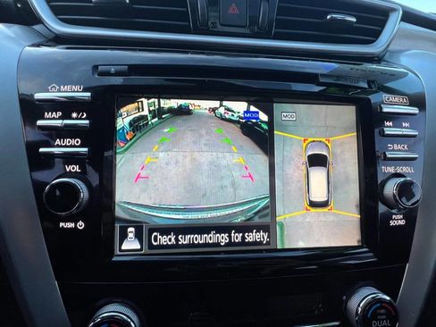Used 2015 Nissan Murano Platinum w/ Platinum Technology Package AWD/4WD image 19