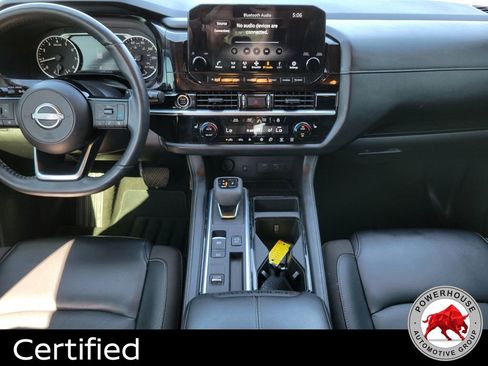 Used 2024 Nissan Pathfinder SL w/ SL Premium Package FWD image 20