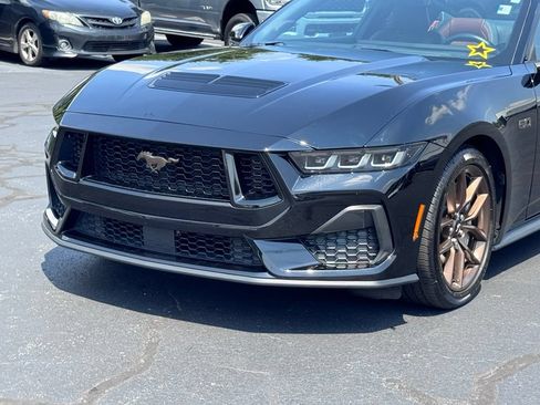 Used 2025 Ford Mustang GT Premium RWD image 35