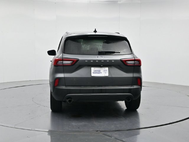 Certified 2025 Ford Escape ST-Line FWD image 8