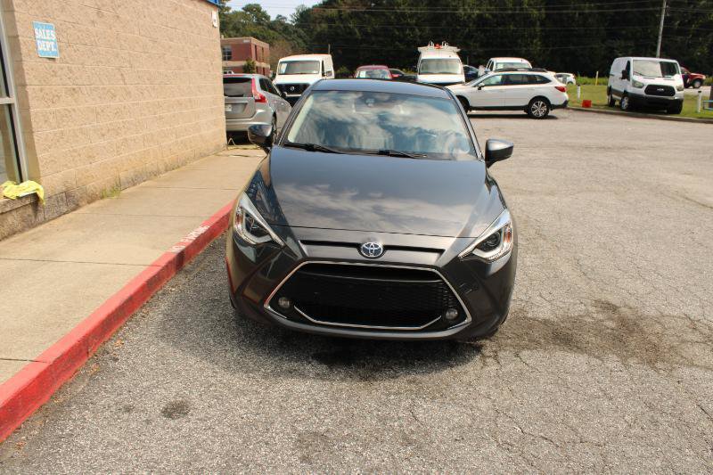 Used 2020 Toyota Yaris XLE FWD image 2