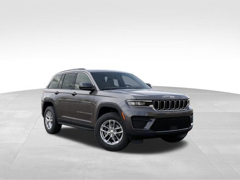 New 2026 Jeep Grand Cherokee Laredo X AWD/4WD image 6