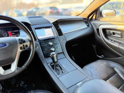 Used 2016 Ford Taurus SEL w/ Equipment Group 201A image 24