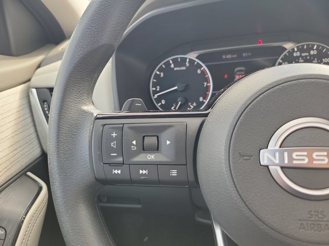 Used 2023 Nissan Rogue SV FWD image 19