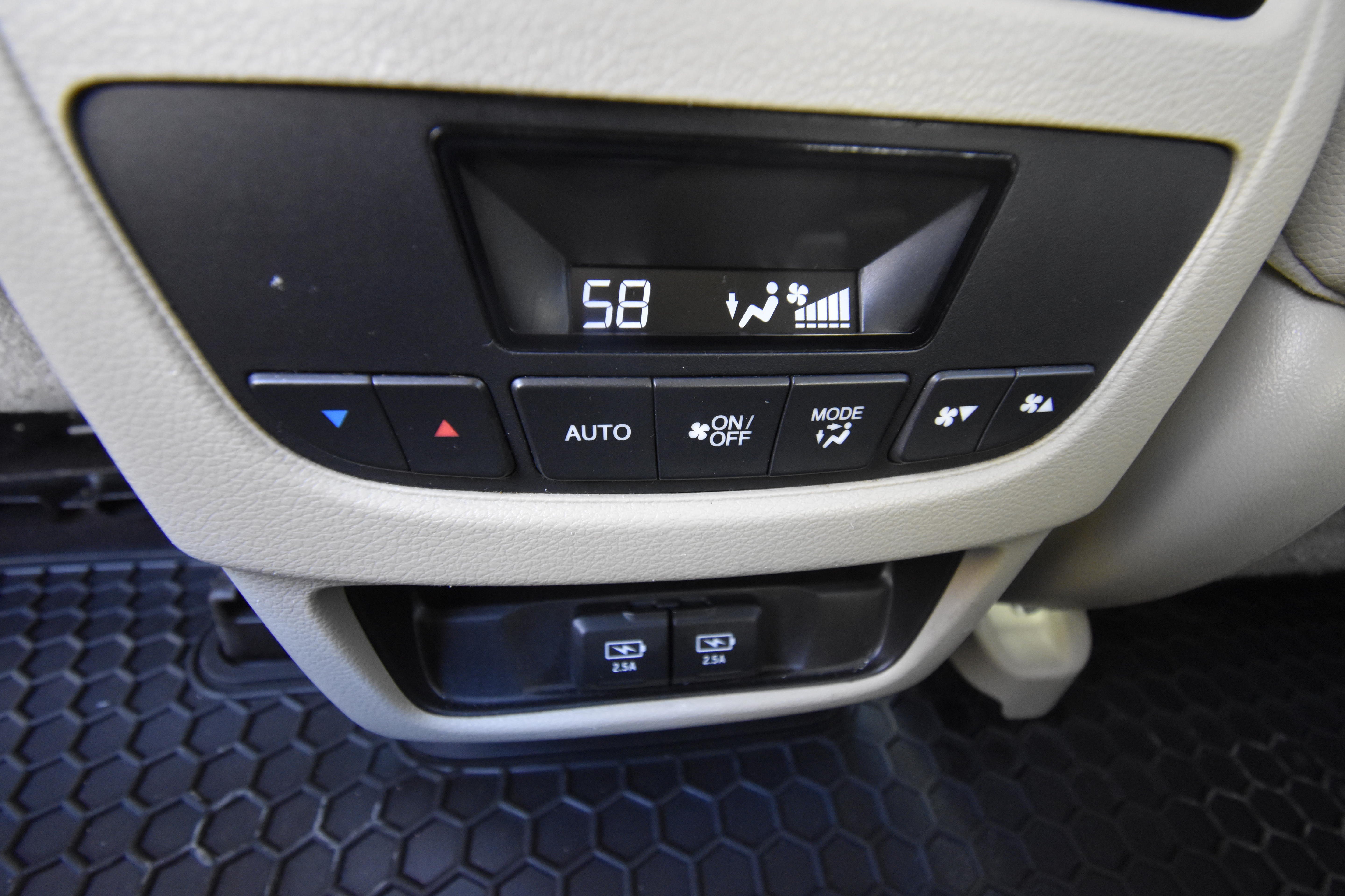 Used 2019 Acura MDX FWD image 15
