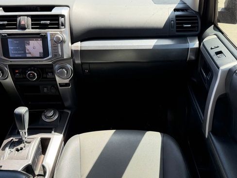 Used 2019 Toyota 4Runner SR5 Premium AWD/4WD image 14
