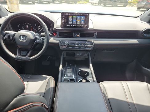 Used 2024 Honda Pilot TrailSport image 16
