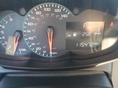 Used 2018 Chevrolet Sonic LT image 10