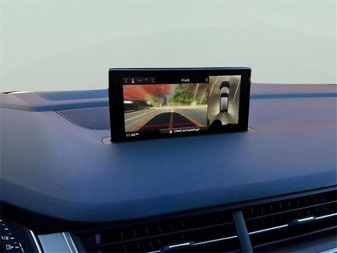 Used 2018 Audi Q7 3.0T Prestige image 19