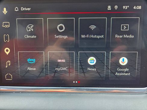Used 2023 GMC Yukon Denali Ultimate AWD/4WD image 36