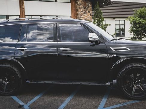 Used 2018 Nissan Armada Platinum w/ Captain Seat Package AWD/4WD image 31