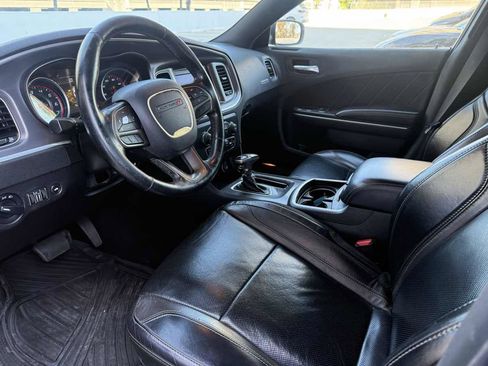 Used 2020 Dodge Charger SXT w/ Leather Interior Group RWD image 13