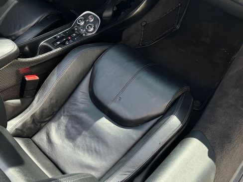 Used 2019 McLaren 570S Spider image 53