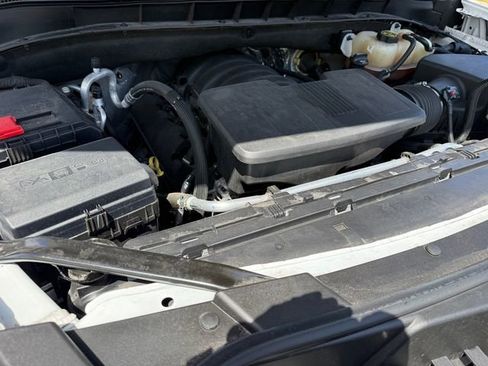 Used 2023 Chevrolet Suburban Z71 w/ Max Trailering Package AWD/4WD image 24