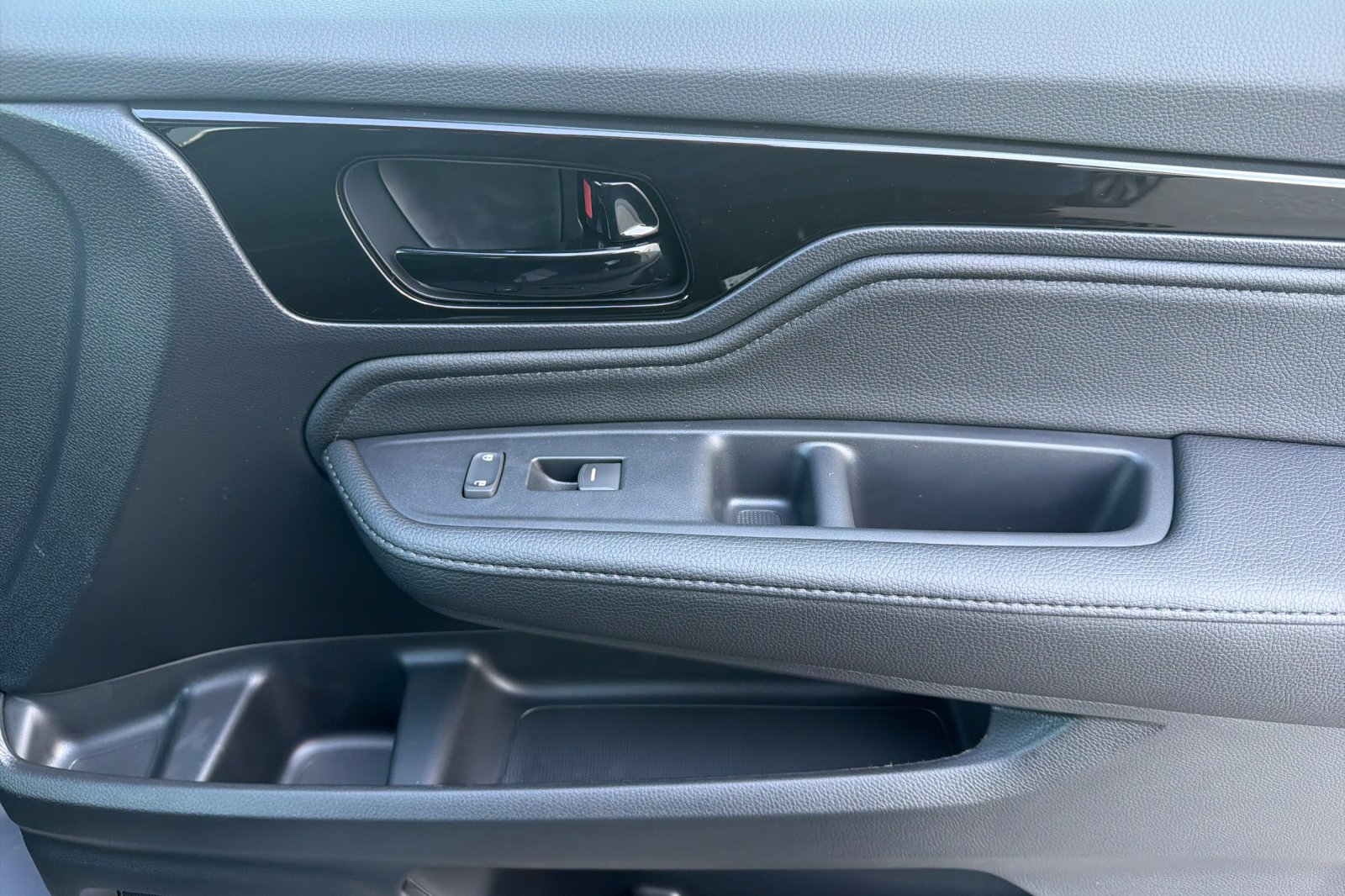 New 2027 Honda Odyssey Elite image 17