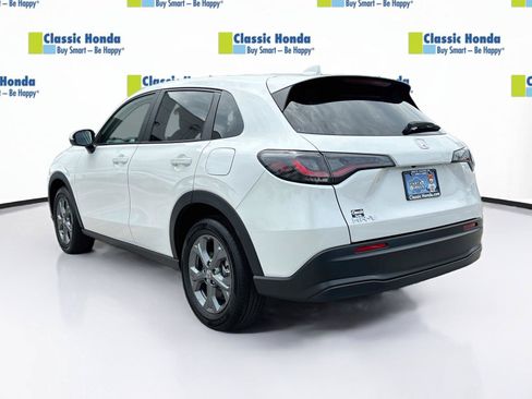 Certified 2026 Honda HR-V LX image 5