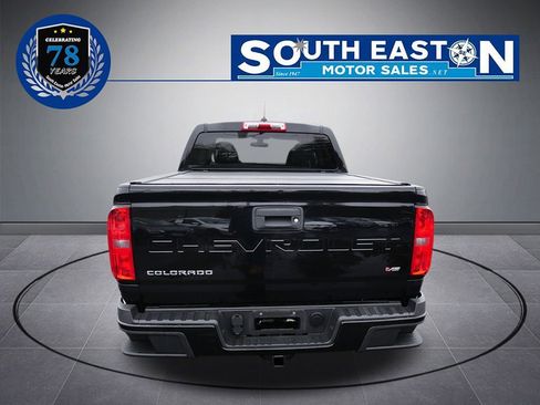 Used 2021 Chevrolet Colorado W/T w/ Custom Special Edition image 4