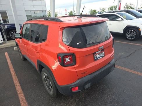 Used 2016 Jeep Renegade Sport w/ Power & Air Group FWD image 4