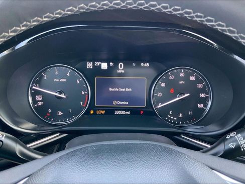 Used 2023 Buick Envision Avenir image 19