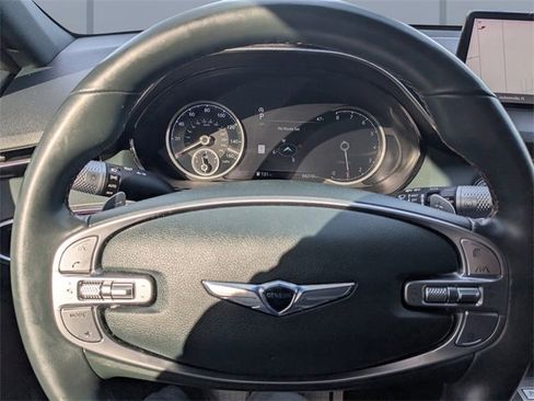 Used 2023 Genesis GV70 2.5T w/ Advanced Package image 30