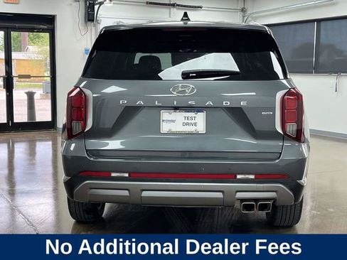 Used 2025 Hyundai Palisade Limited AWD/4WD image 7