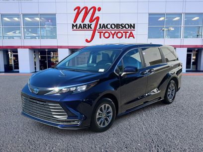 Used 2024 Toyota Sienna LE
