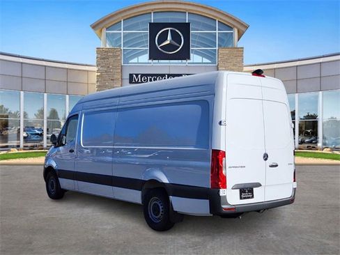New 2026 Mercedes-Benz Sprinter 2500 image 3