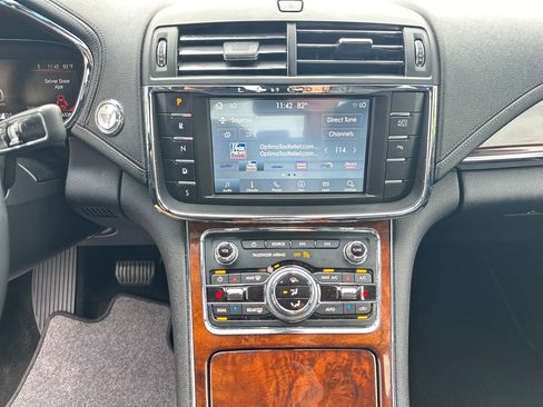 Used 2019 Lincoln Continental Select FWD image 23