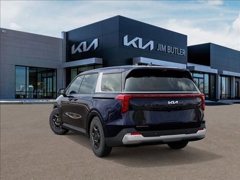 New 2026 Kia Carnival image 4