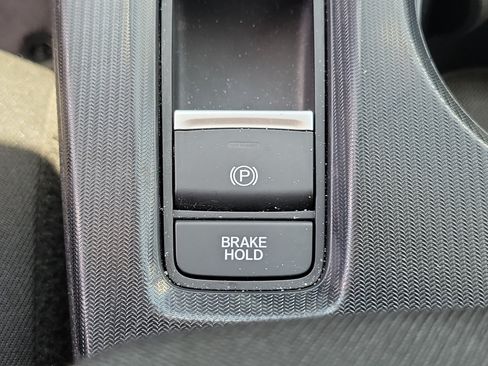 Used 2023 Honda Civic LX image 28