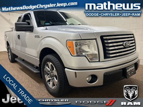 Used 2011 Ford F150 XLT w/ XLT Custom Pkg RWD image 1