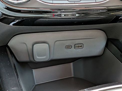 New 2026 Chevrolet Trax ACTIV w/ Driver Confidence Package FWD image 30