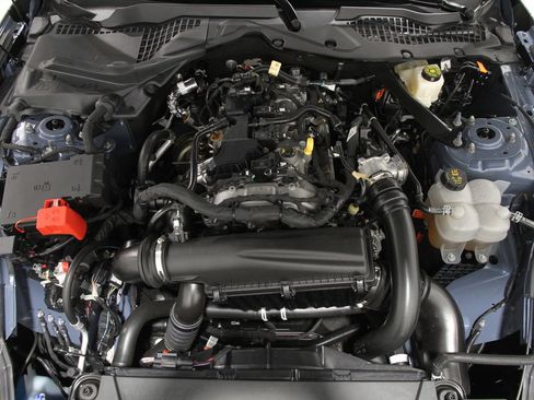 Used 2024 Ford Mustang Premium image 21