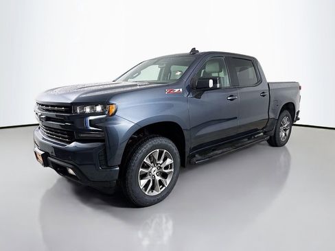 Used 2021 Chevrolet Silverado 1500 RST image 3