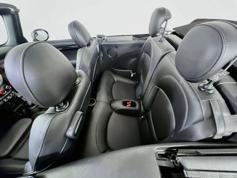 Used 2018 MINI Cooper S FWD image 22