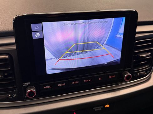 Used 2022 Kia Rio LX image 12