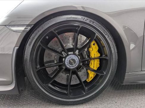 Used 2015 Porsche 911 GT3 RWD image 24