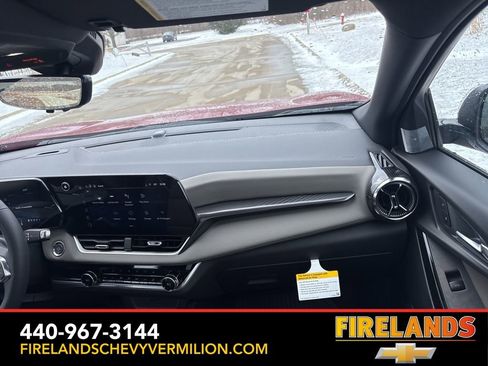 New 2026 Chevrolet Equinox LT w/ Convenience Package II image 44