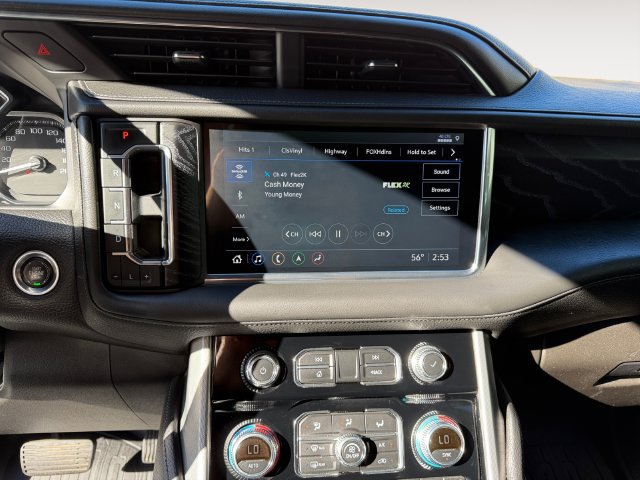 Used 2021 GMC Yukon XL Denali AWD/4WD image 14