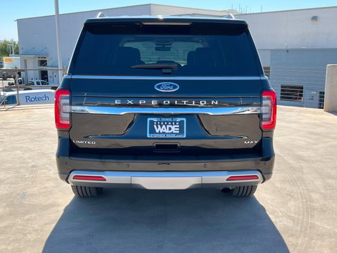 Used 2024 Ford Expedition Max Limited image 5