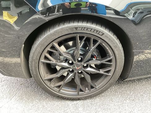 Used 2025 Chevrolet Corvette 1LT w/ Z51 Performance Package image 8