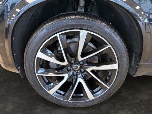 Used 2021 Volvo XC90 T6 Momentum w/ Advanced Package AWD/4WD image 37
