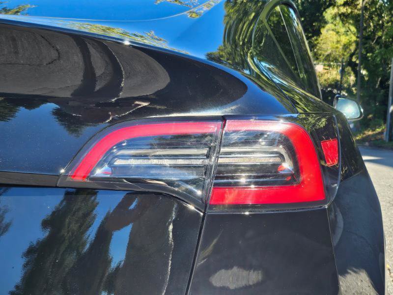 Used 2023 Tesla Model Y Long Range AWD/4WD image 30