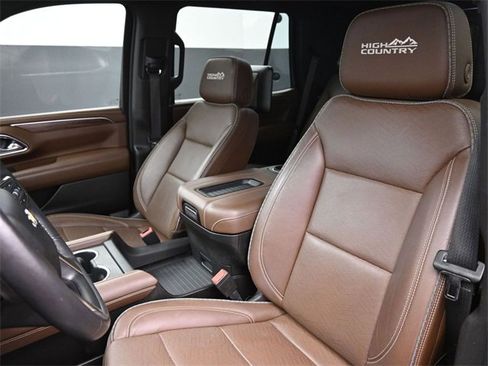 Used 2021 Chevrolet Tahoe High Country image 15