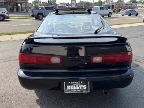 Used 1997 Acura Integra LS FWD image 4