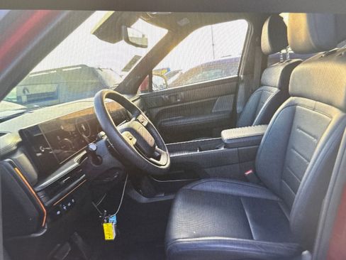 Used 2026 Hyundai Santa Fe Calligraphy w/ Tow & Go Package image 5