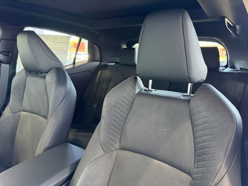New 2026 Toyota C-HR AWD/4WD image 19