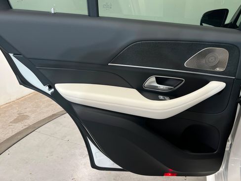New 2026 Mercedes-Benz GLE 450 4MATIC image 18