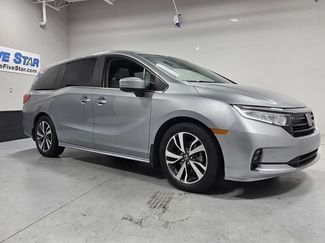 Used 2023 Honda Odyssey Touring video 1