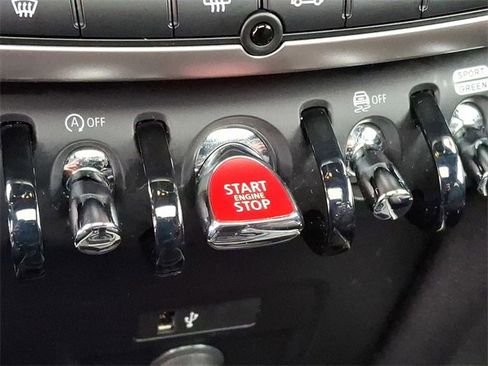 Certified 2023 MINI Cooper Countryman S w/ Signature Upholstery Package image 26